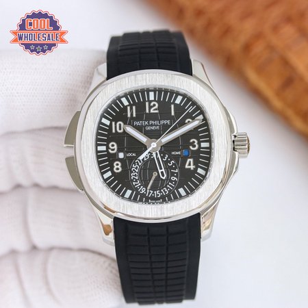 Patek Philippe Aquanaut 5164A-001