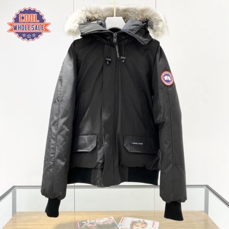 Canada Goose Bomber Down Jacket