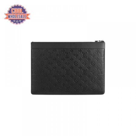 discovery pochette monogram shadow leather lp51
