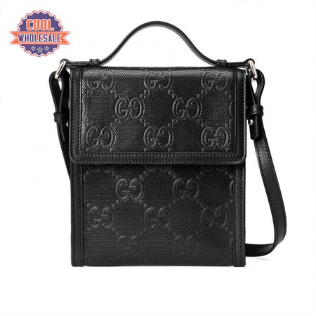 GG EMBOSSED MESSENGER BAG BLACK GG EMBOSSED LEATHER COTTON LINEN LINING - GBC07