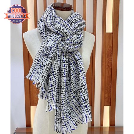 chanel 100% cashmere scarf