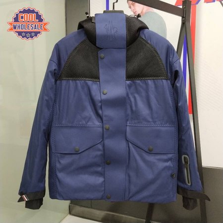Moncler Down Jacket MC330184