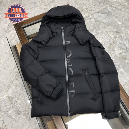 Moncler Down Jacket MC330194