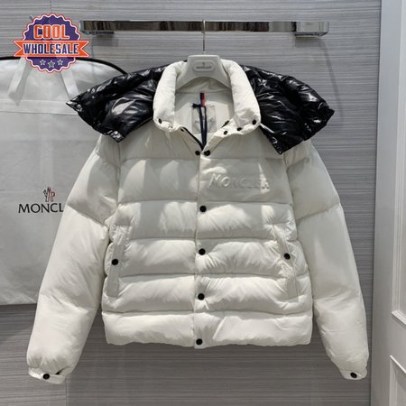 Moncler 2020ss Down Jacket MC330114