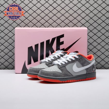 Nike SB Dunk Low Staple NYC Pigeon 304292-011 Unisex