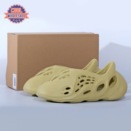 ADIDAS YEEZY FOAM RUNNER SULFUR 37-48.5