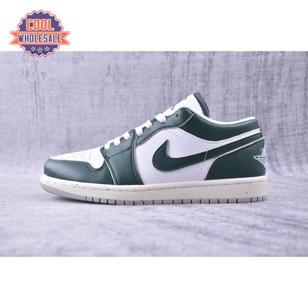 Jordan 1 Low SE Oxidized Green FQ7687-300 Unisex