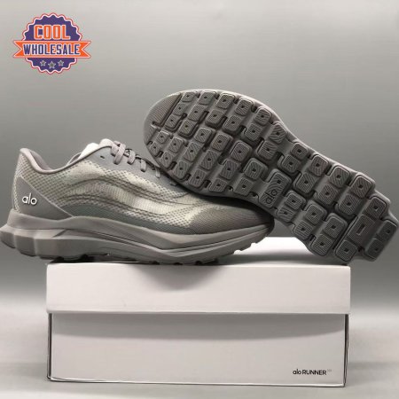 Alo Yoga Runner Gray