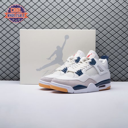 Jordan 4 SB "Summit White/Navy" DR5415-100 Unisex
