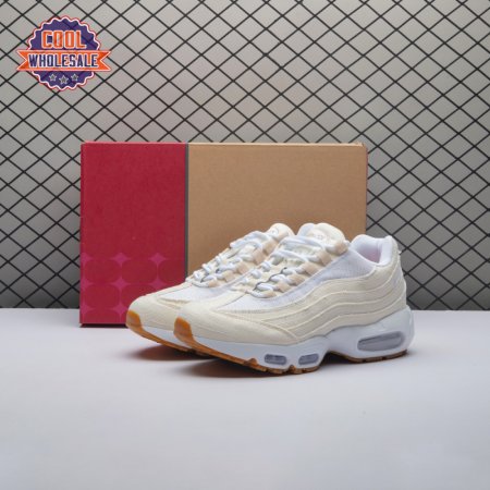 Nike Air Max 95 OG Levis Light Orewood Brown HM4743-100 Men's