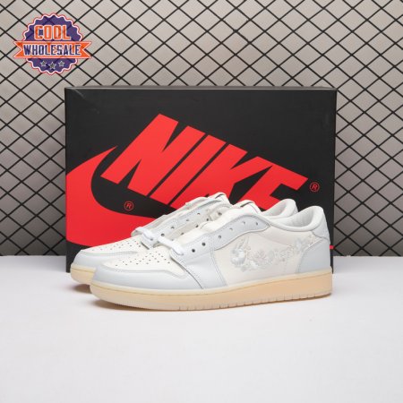 Jordan 1 Retro Low OG Rabbit Floral Swoosh IF4391-100 Unisex