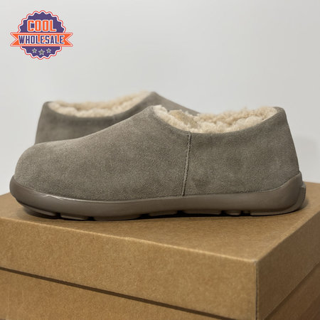 UGG Retro Snow Boot Grey