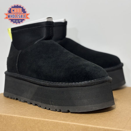 UGG Classic Mini Dipper Boot Black